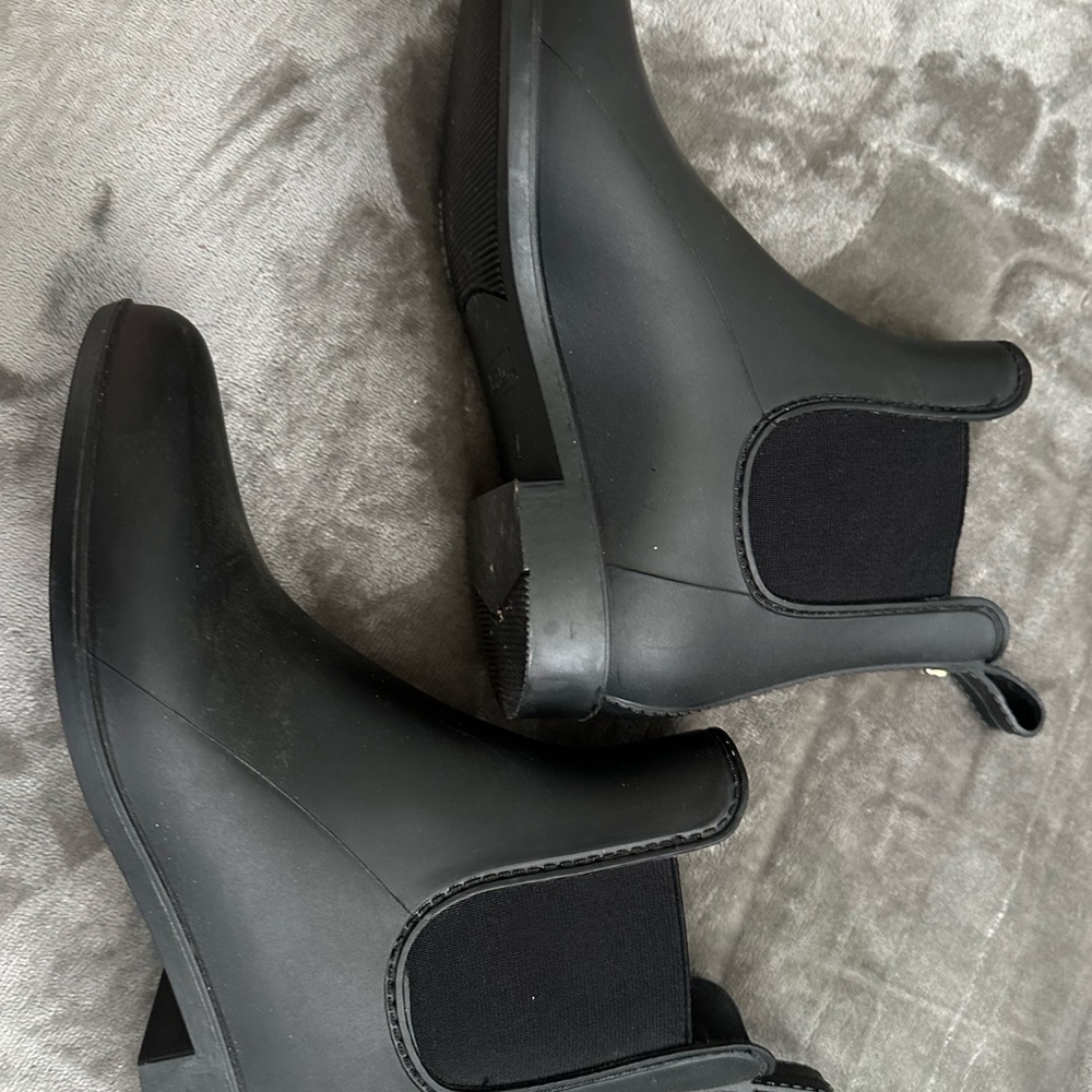 Sam Edelman Matte Black Ankle Rain Boots